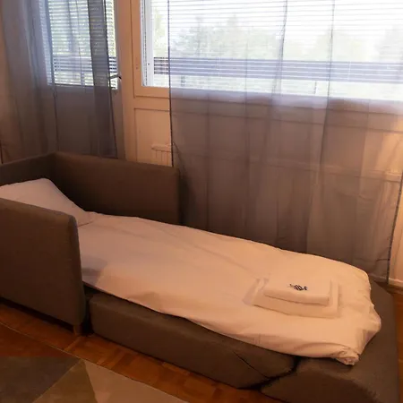 Northern Lights Elia's アパート *